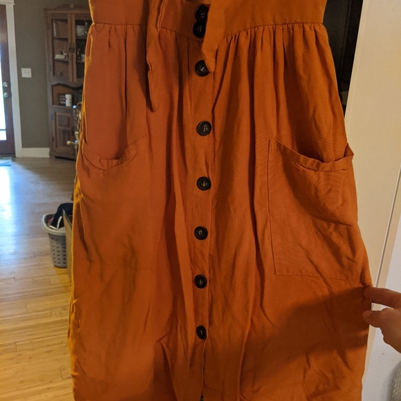 Lucy Wang Dress - Picture 2 of 7